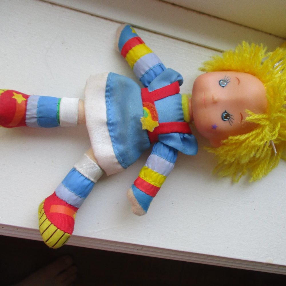 Vintage 1983 Rainbow Brite keychain